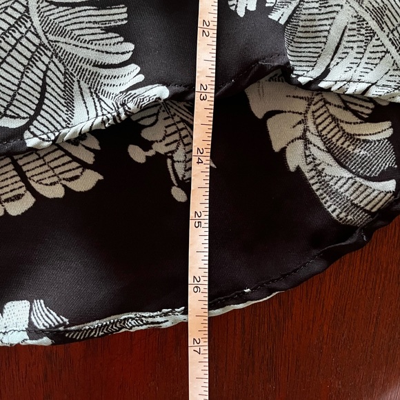 Black blue feathers fabric Philosophy shirt - Picture 6 of 6